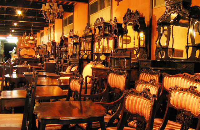 店舗案内