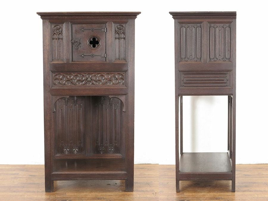 アンティーク家具　ゴシック　キャビネット　フランス