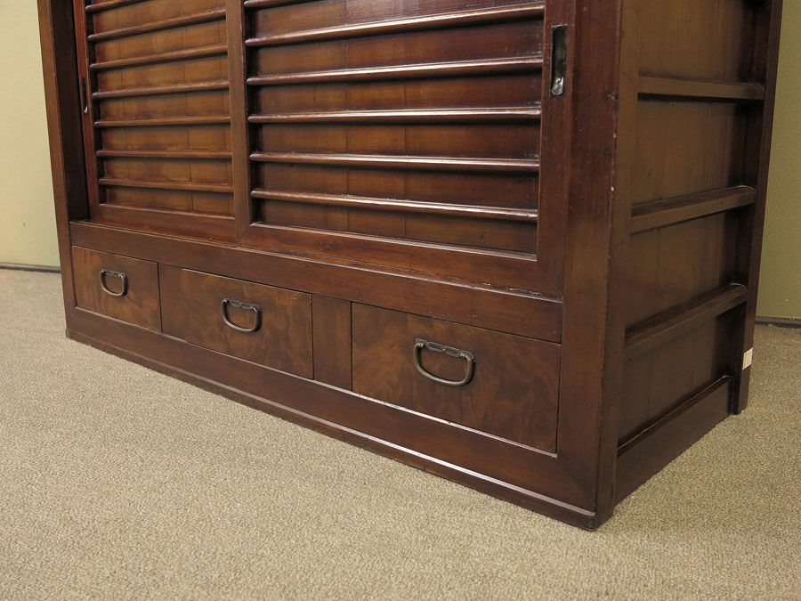 水屋箪笥　t2568