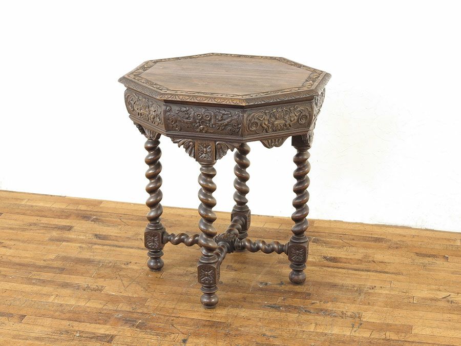 アンティーク家具　彫刻家具　サイドテーブル