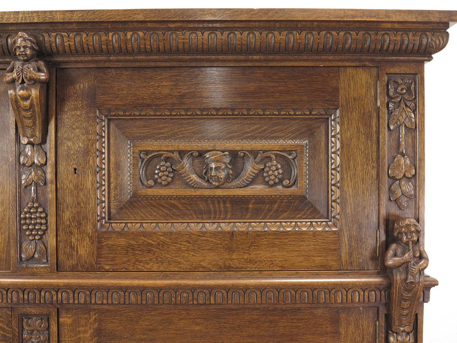 アンティーク家具 ルネサンス　キャビネット