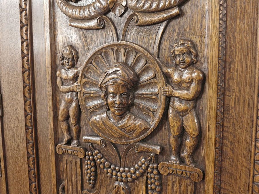 アンティーク家具 ルネサンス　キャビネット