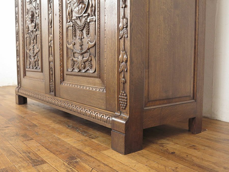 アンティーク家具 ルネサンス　キャビネット