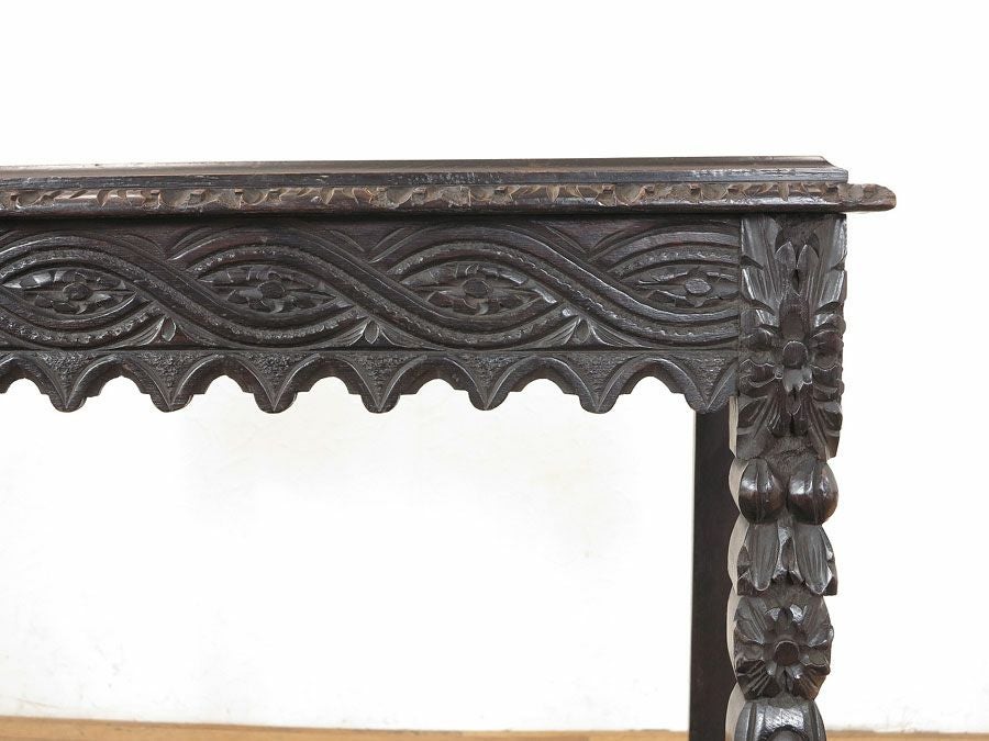 イギリスアンティーク家具　コンソール