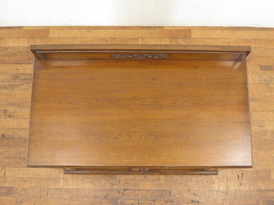 アンティーク家具　キャビネット
