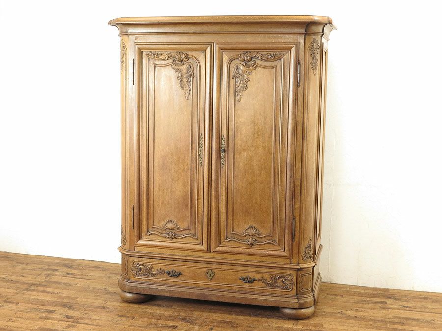 アンティーク家具　キャビネット