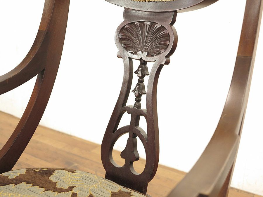 アンティーク家具　ビクトリアン　アームチェア