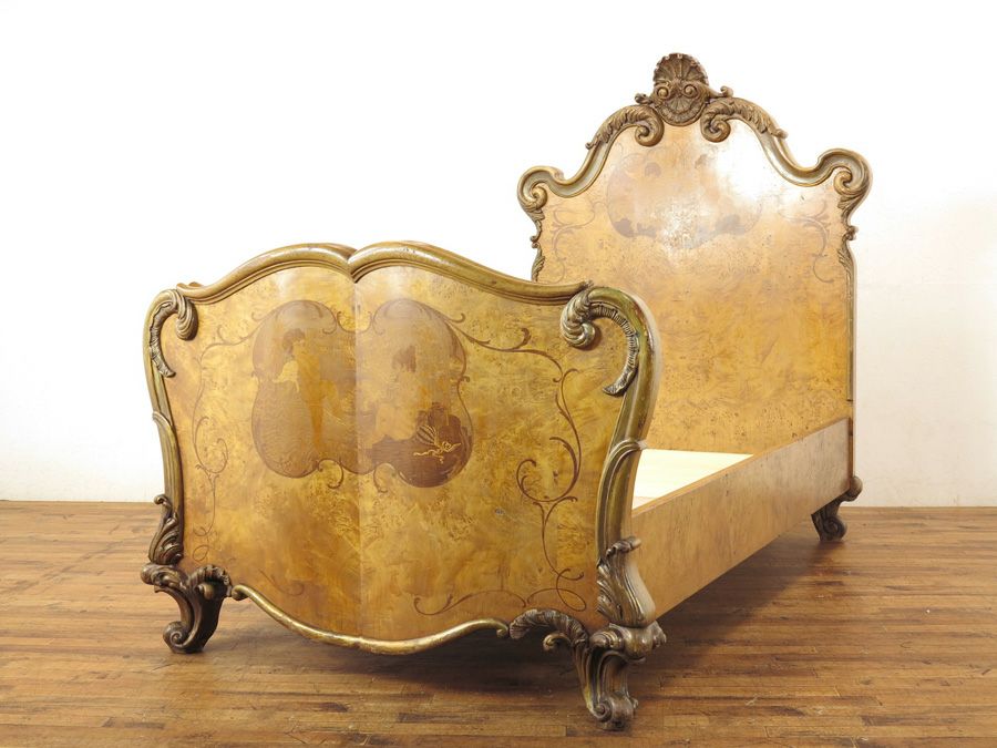 アンティーク家具　ベッド　イタリア