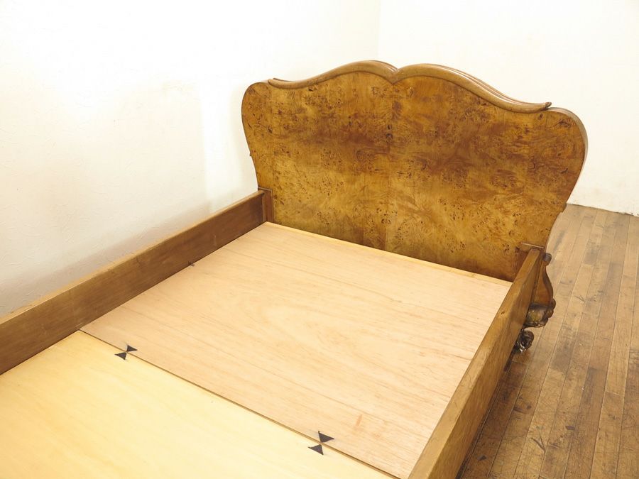 アンティーク家具　ベッド　イタリア