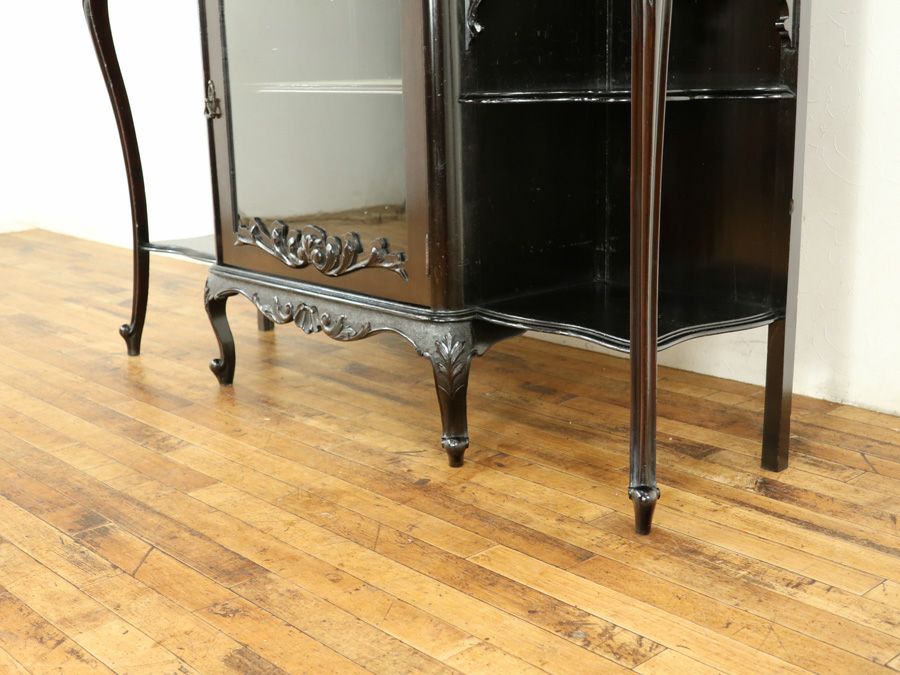 イギリスアンティーク家具　ビクトリアンキャビネット