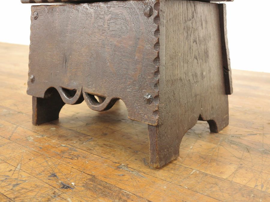 イギリスアンティーク家具　コファー　スツール