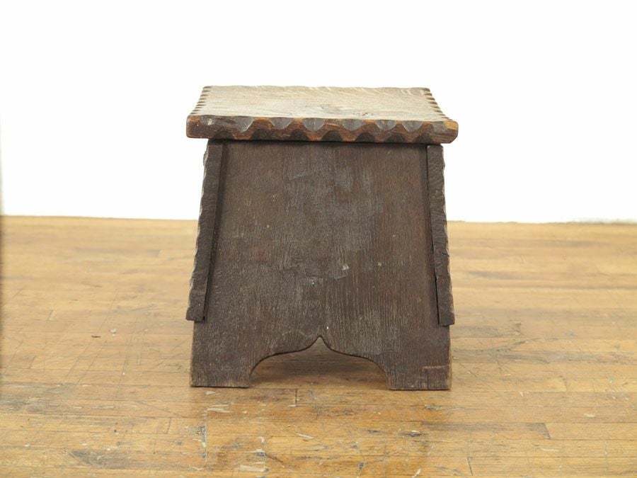 イギリスアンティーク家具　コファー　スツール