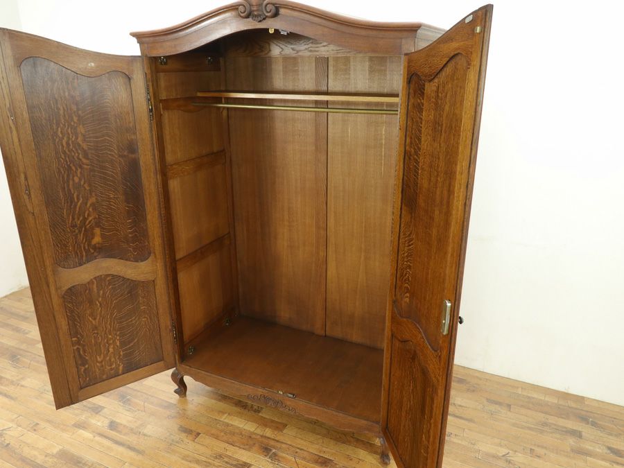 フランスワードローブ　キャビネット　二枚扉