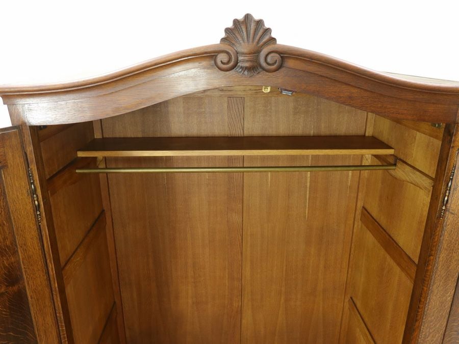 フランスワードローブ　キャビネット　二枚扉