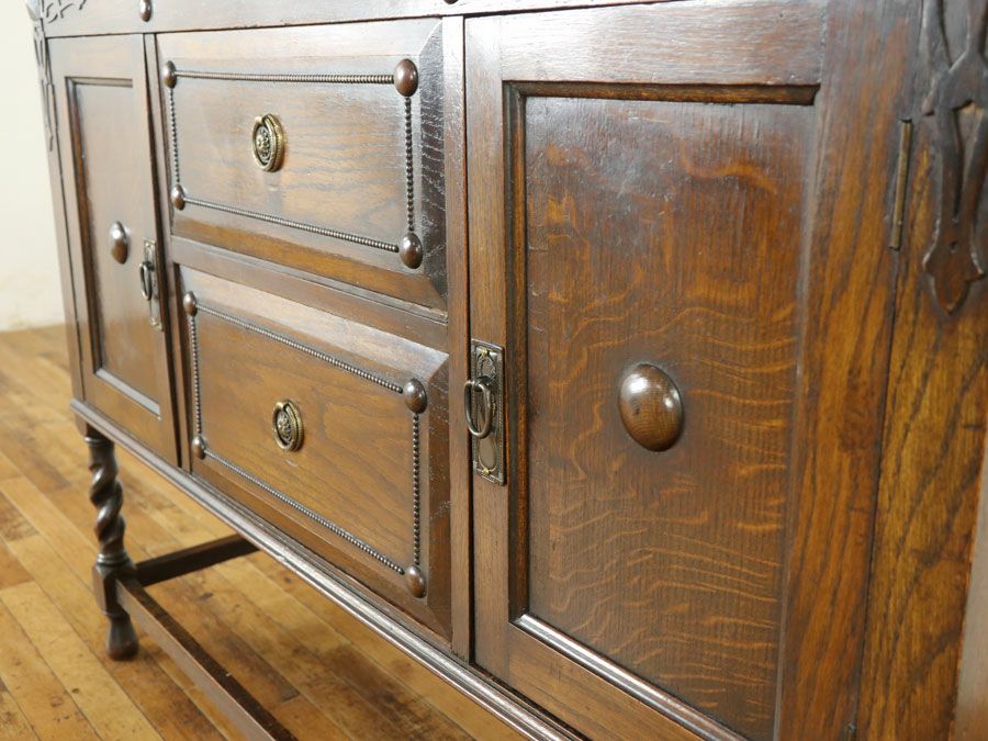 イギリス　アンティーク　サイドボード　英国家具