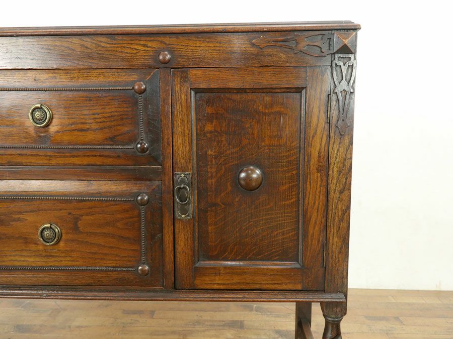 イギリス　アンティーク　サイドボード　英国家具