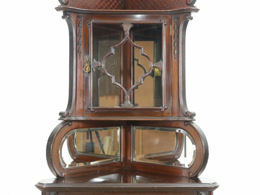 ビクトリアン コーナーキャビネット