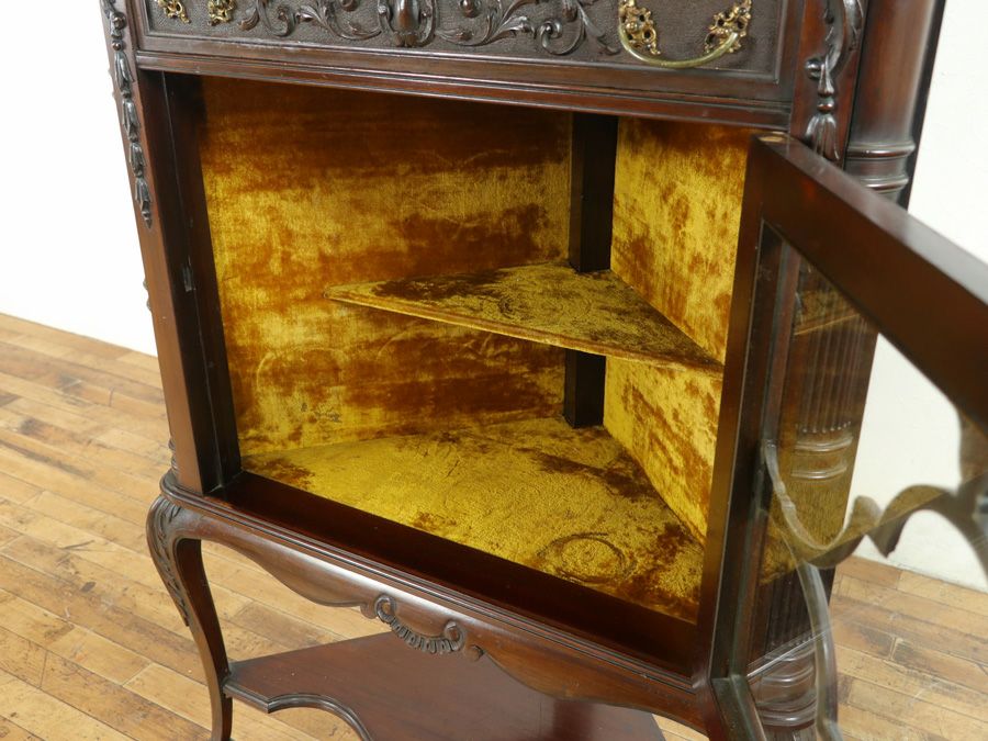 ビクトリアン コーナーキャビネット