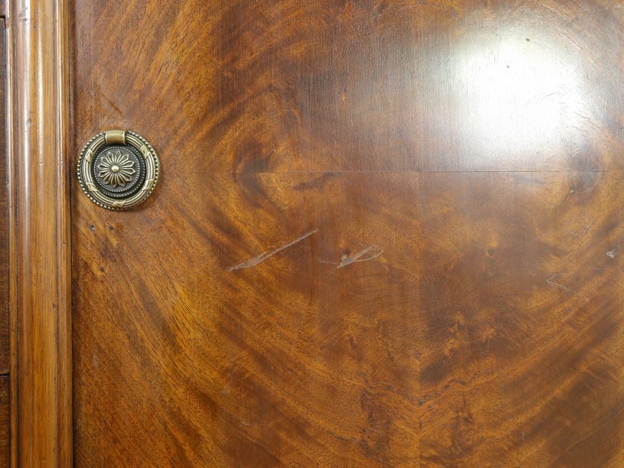 ボールアンドクロー サイドボード