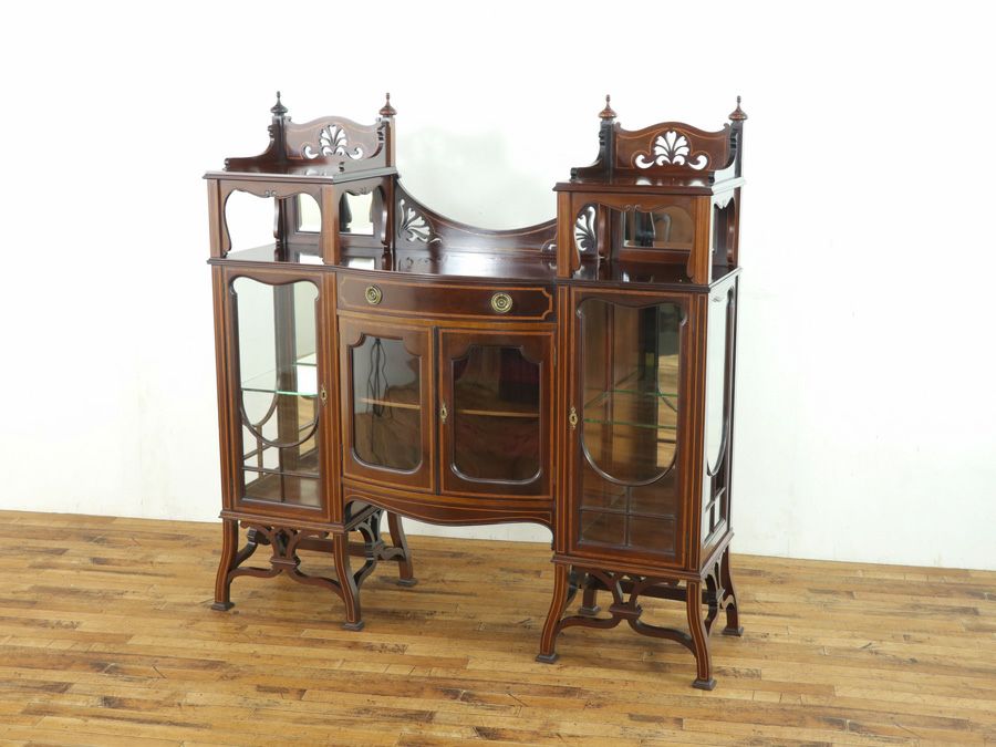 アーツアンドクラフツ キャビネット