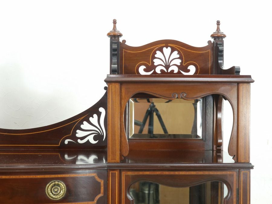 アーツアンドクラフツ キャビネット