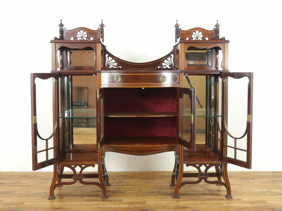 アーツアンドクラフツ キャビネット