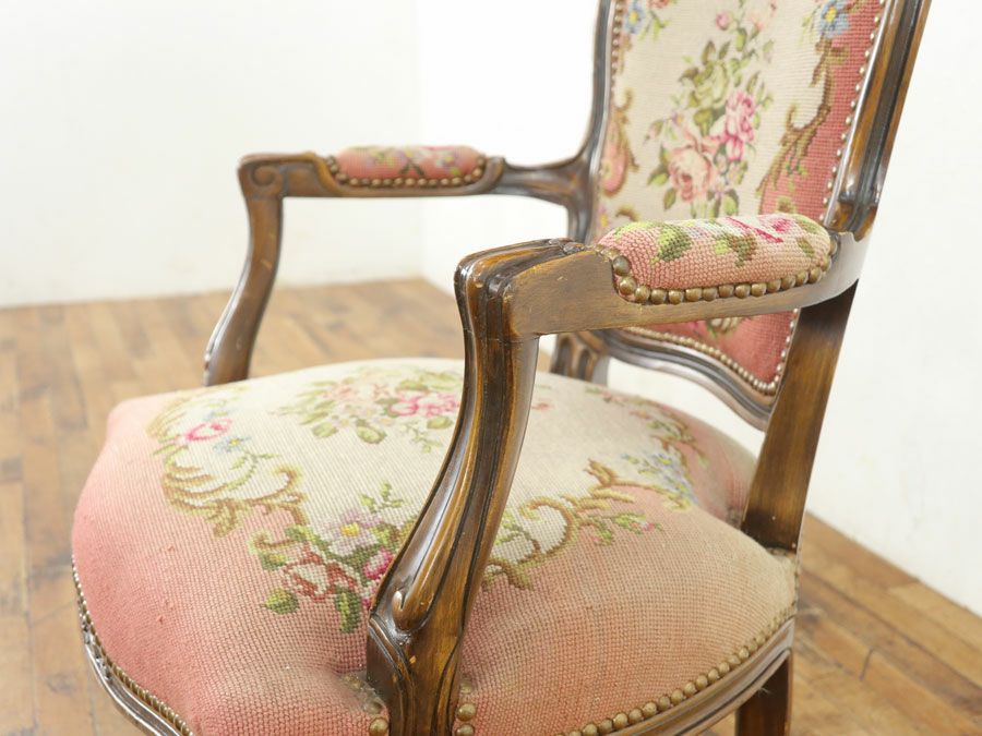 プチポワン アームチェア 63784