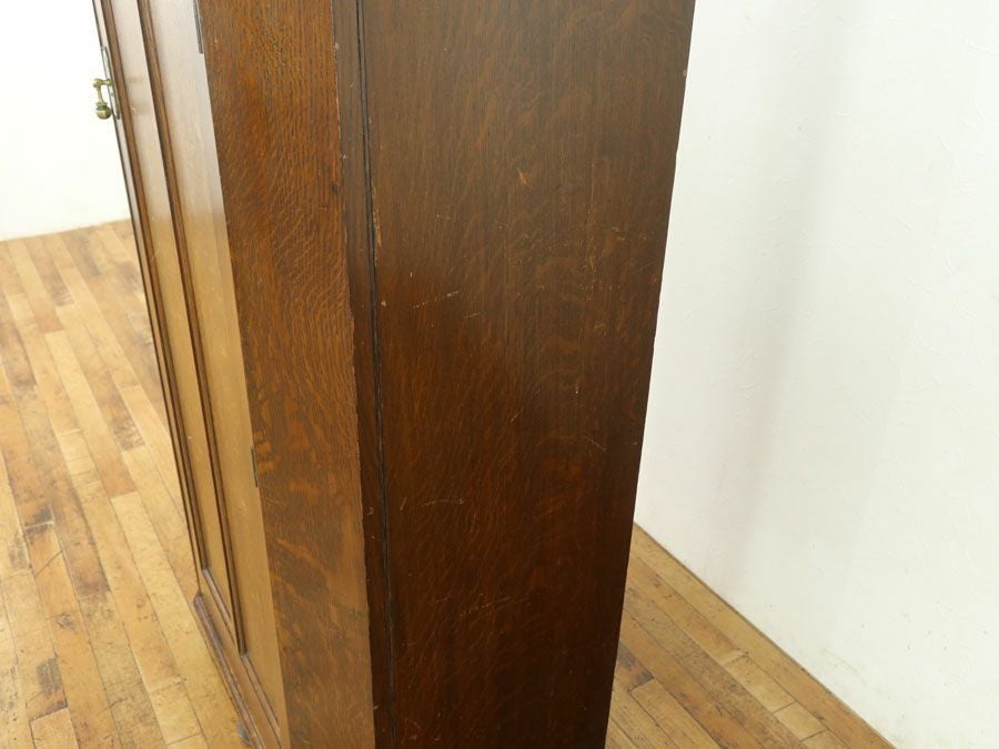 ワードローブ　アンティークフレックス