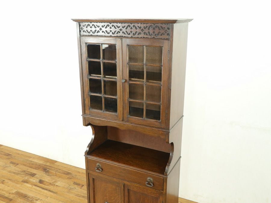 キャビネット　カップボード　アンティーク