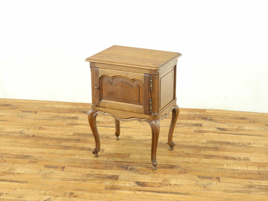 ナイトテーブル　アンティークフレックス