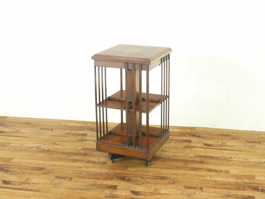 リボルビングブックケース　回転式本棚