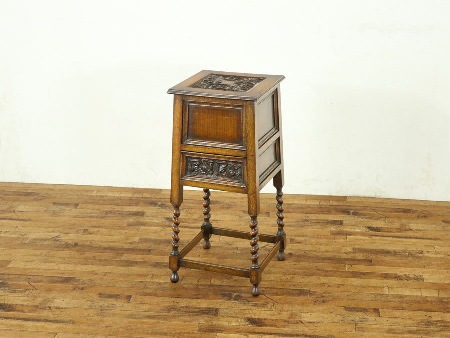 贅沢な彫刻 ソーイングボックス 57891