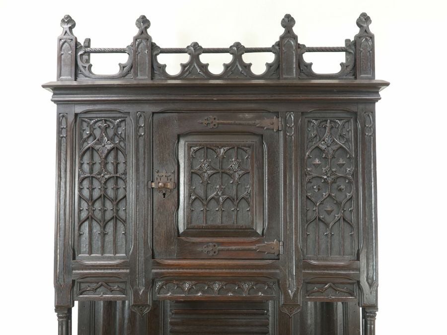 ゴシックキャビネット　アンティークフレックス