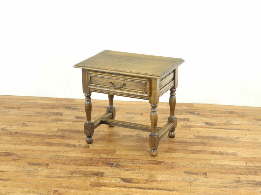 ナイトテーブル　アンティークフレックス