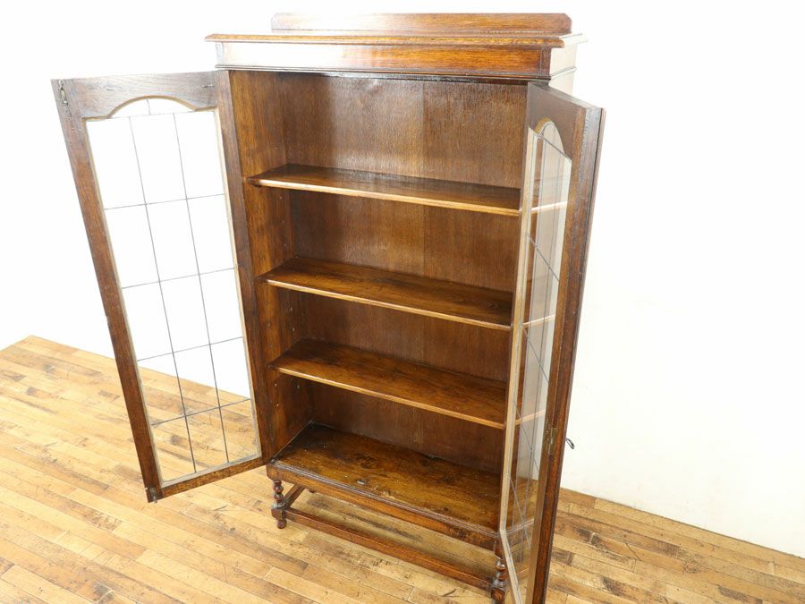 ステンドグラスも魅力 背の高い ブックケース 58089