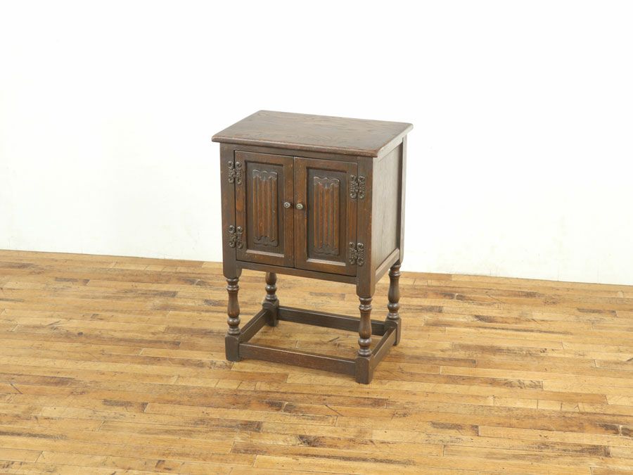 ナイトテーブル　アンティークフレックス