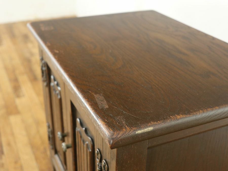 ナイトテーブル　アンティークフレックス