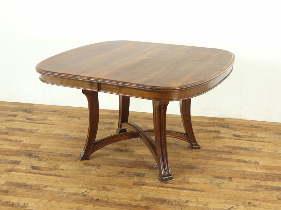 アールヌーボーダイニングテーブル