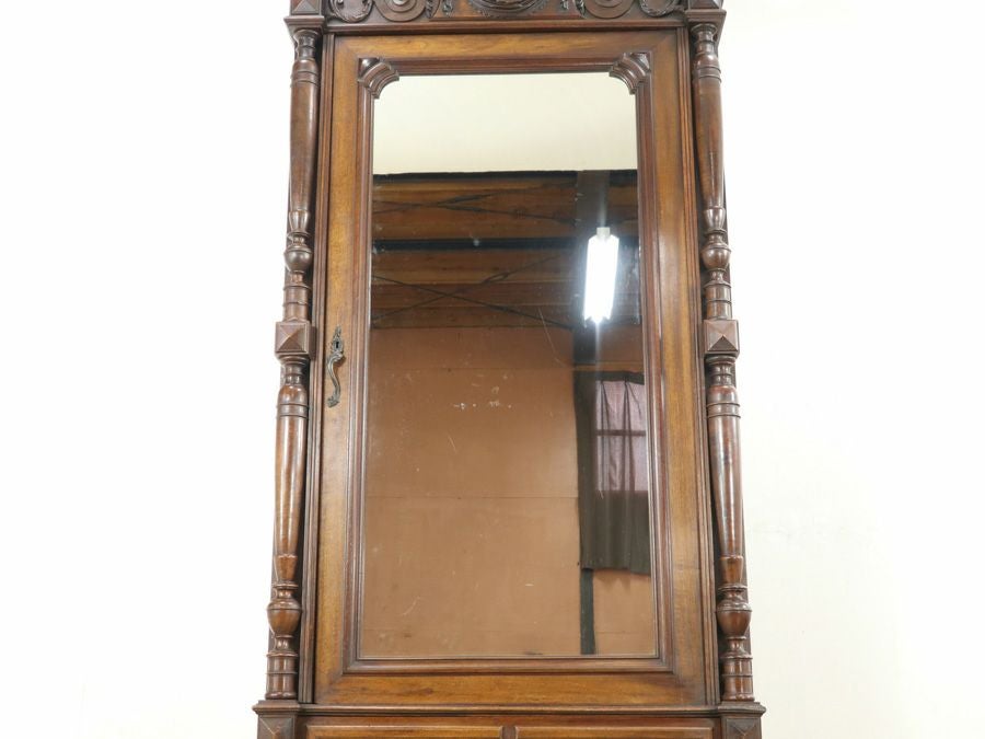 フランスアンティークキャビネット