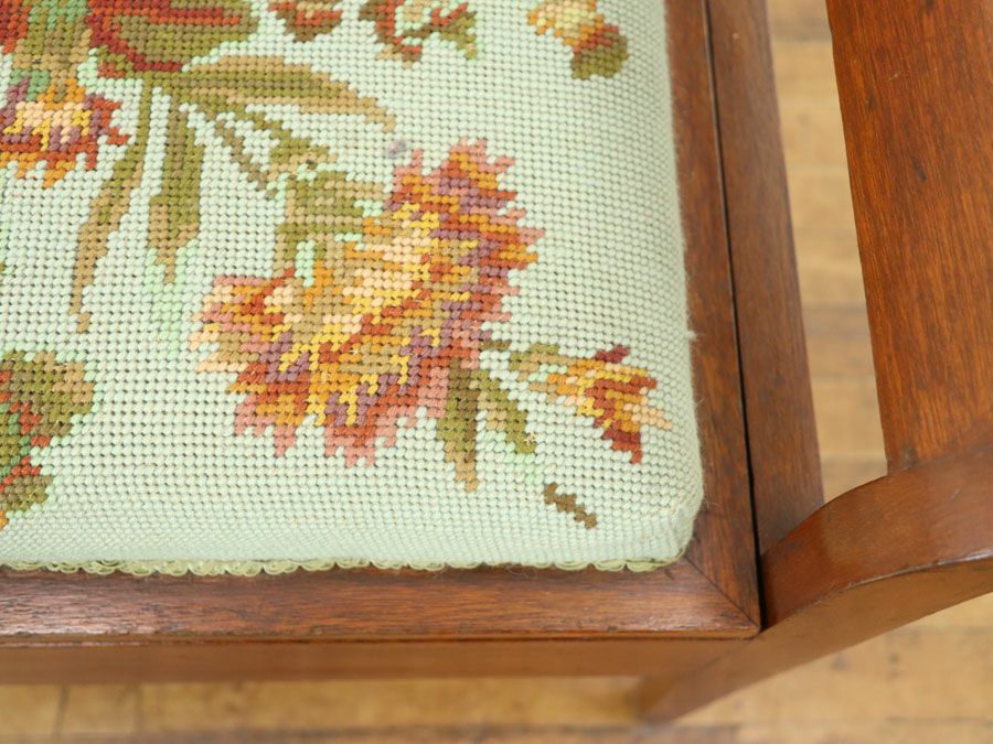 アンティーク家具 ピアノスツール 58490a