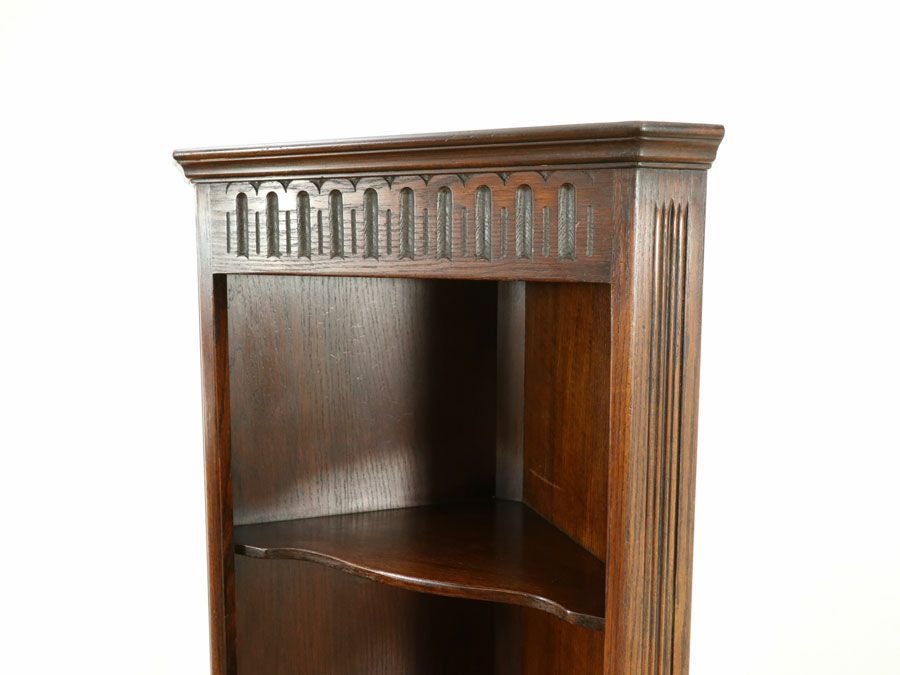 アンティーク家具 コーナーキャビネット