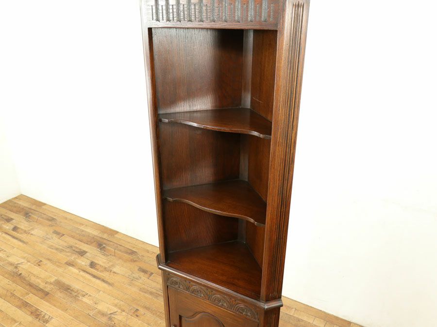 アンティーク家具 コーナーキャビネット