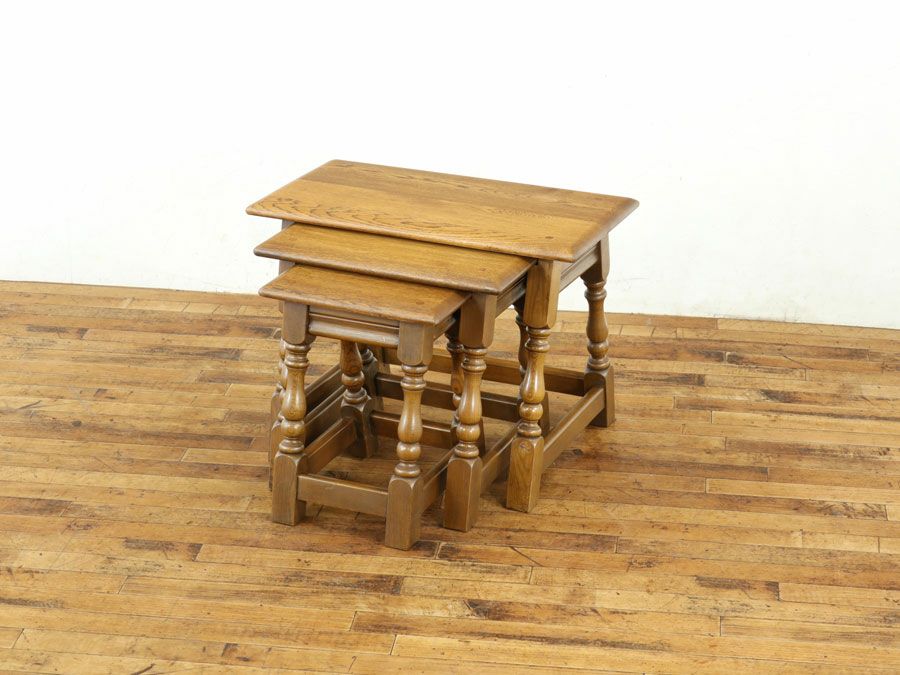old charm社製 ネストテーブル 58548