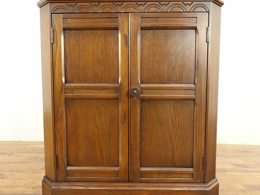 アンティーク家具 コーナーキャビネット 58564