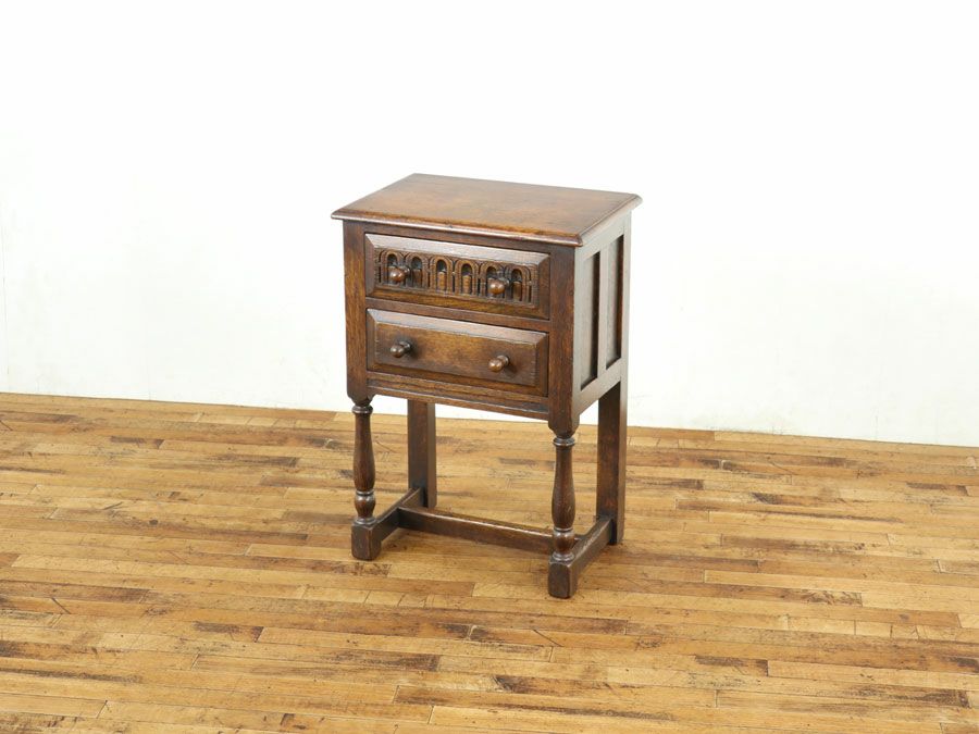 アンティーク家具 ナイトテーブル 58893