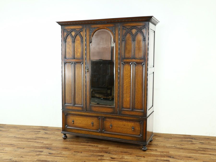 アンティーク家具 ワードローブ 58901