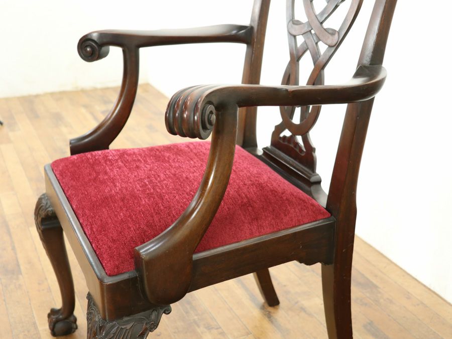 張替済チッペンデールアームチェア 58879a<BR>在庫2脚