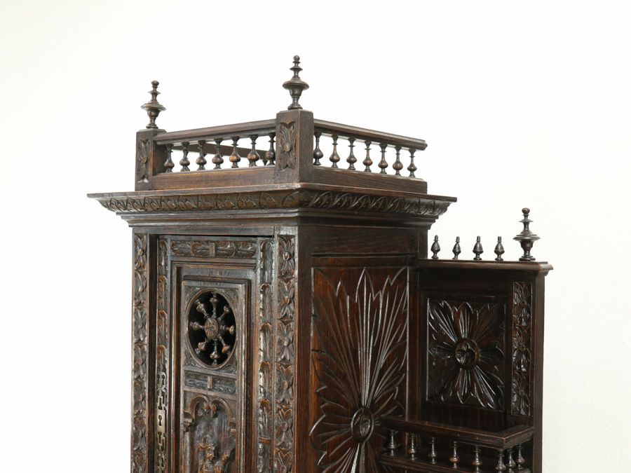 アンティーク家具 ゴシックキャビネット 64903