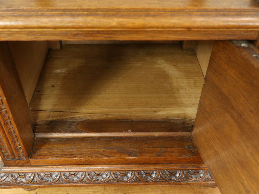 アンティーク家具 ナイト 64820b