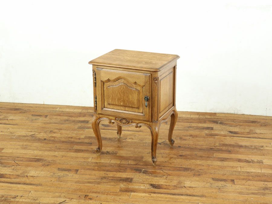 アンティーク家具 ナイトテーブル 65165a